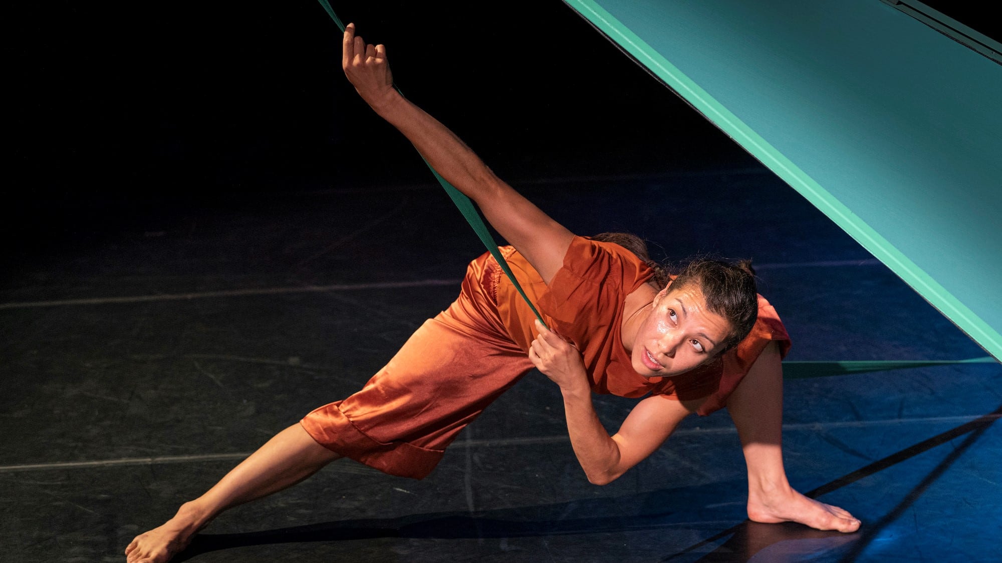 STeK-DadoDans,
Concept / Choreografie: Gaia Gonnelli,
Dans: Isabelle Nelson,
Decor:Tessa Verwei